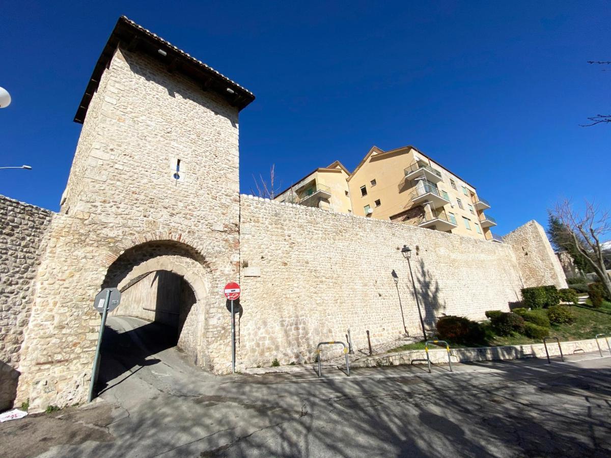 Casa San Bernardino - Private Parking Apartment L'Aquila Luaran gambar