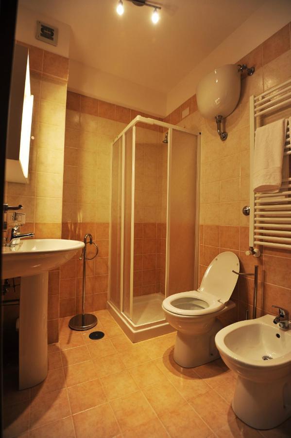 Casa San Bernardino - Private Parking Apartment L'Aquila Luaran gambar